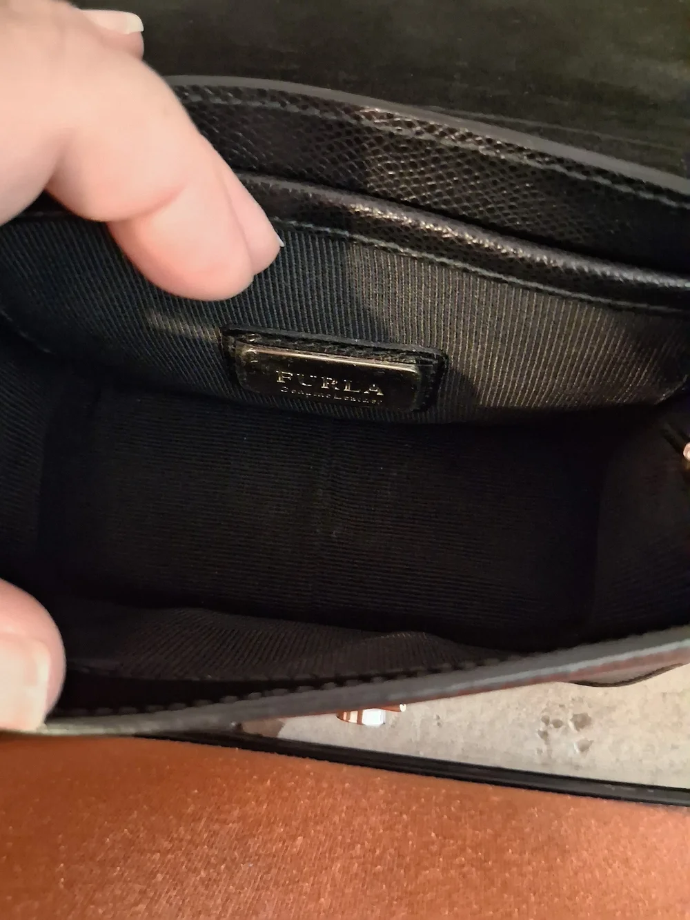 Furla Black Leather Metropolis Mini